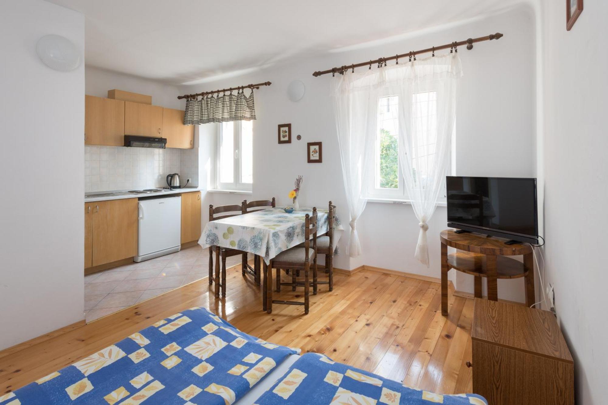 Apartments Mirakul Mali Lošinj Cameră foto