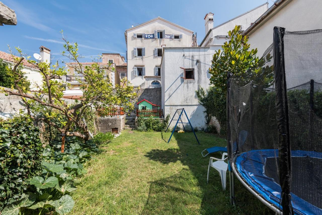Apartments Mirakul Mali Lošinj Exterior foto